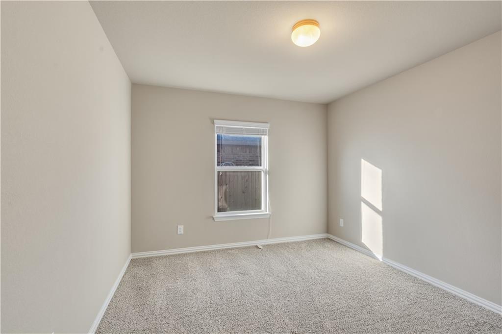 8233 Arezzo Dr Property Photo 19