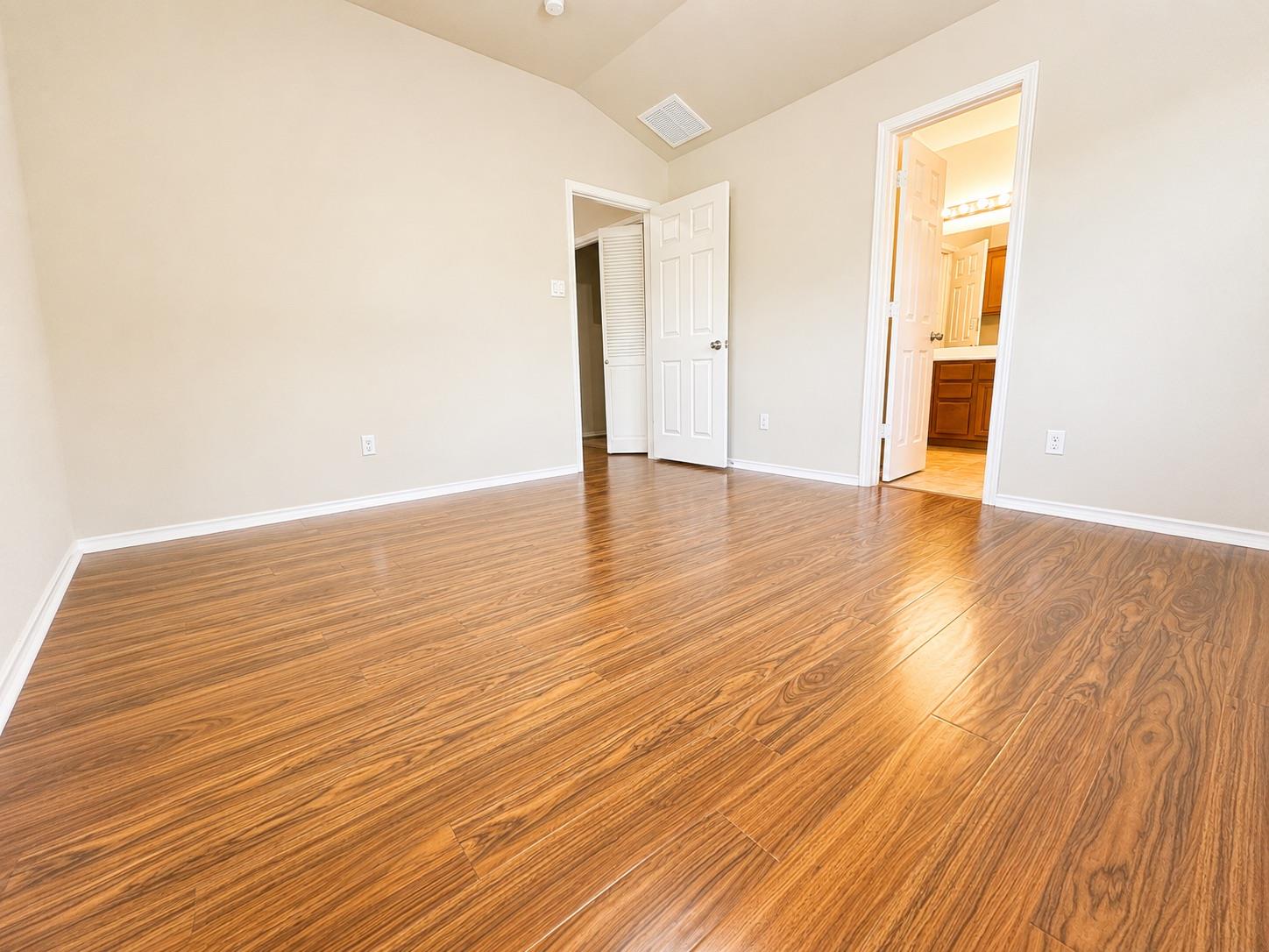 1310 W Parmer Ln #1503 Property Photo 28