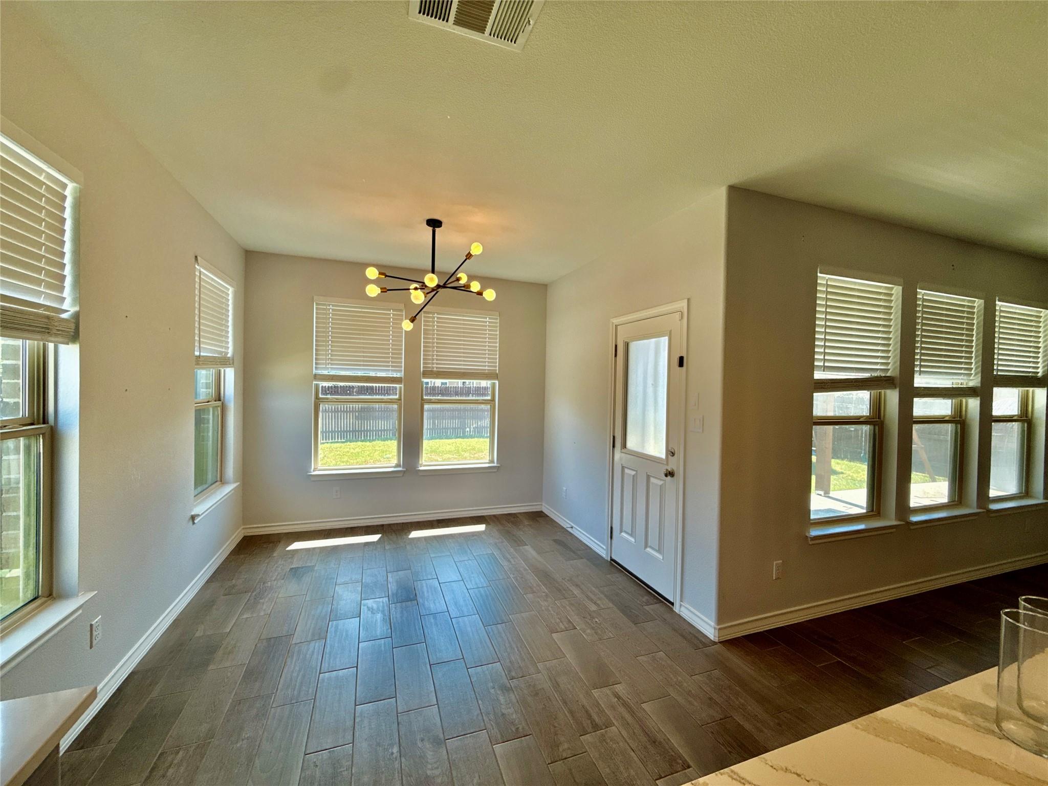 17113 Antioch Ave Property Photo 8