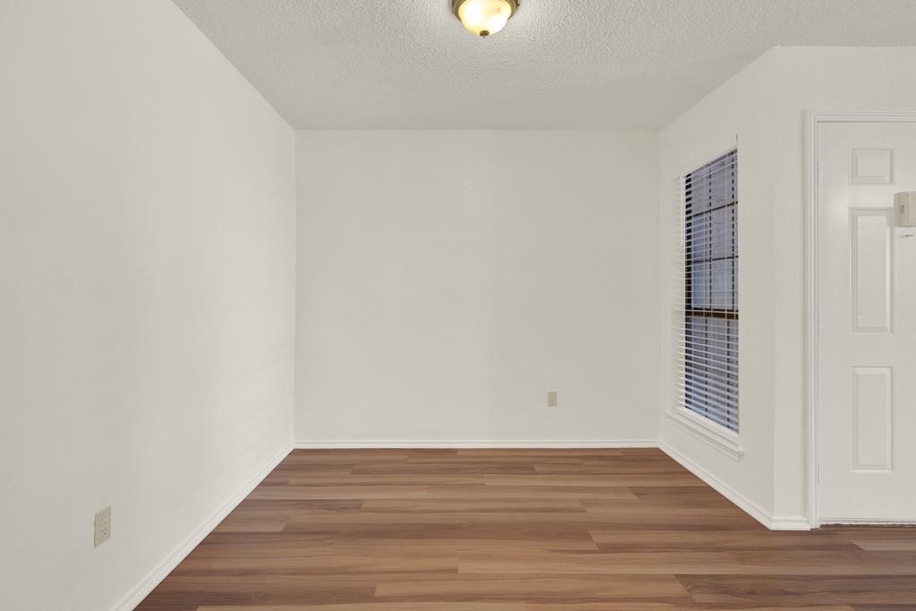 1202 Thorpe Ln #701 Property Photo 10