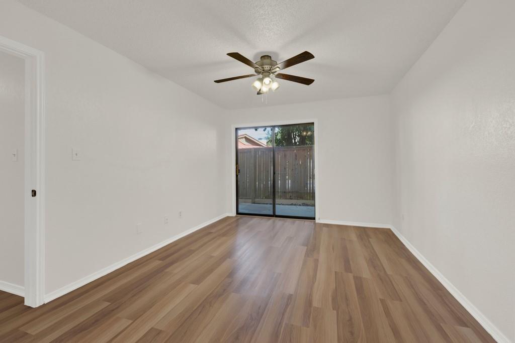 1202 Thorpe Ln #701 Property Photo 20