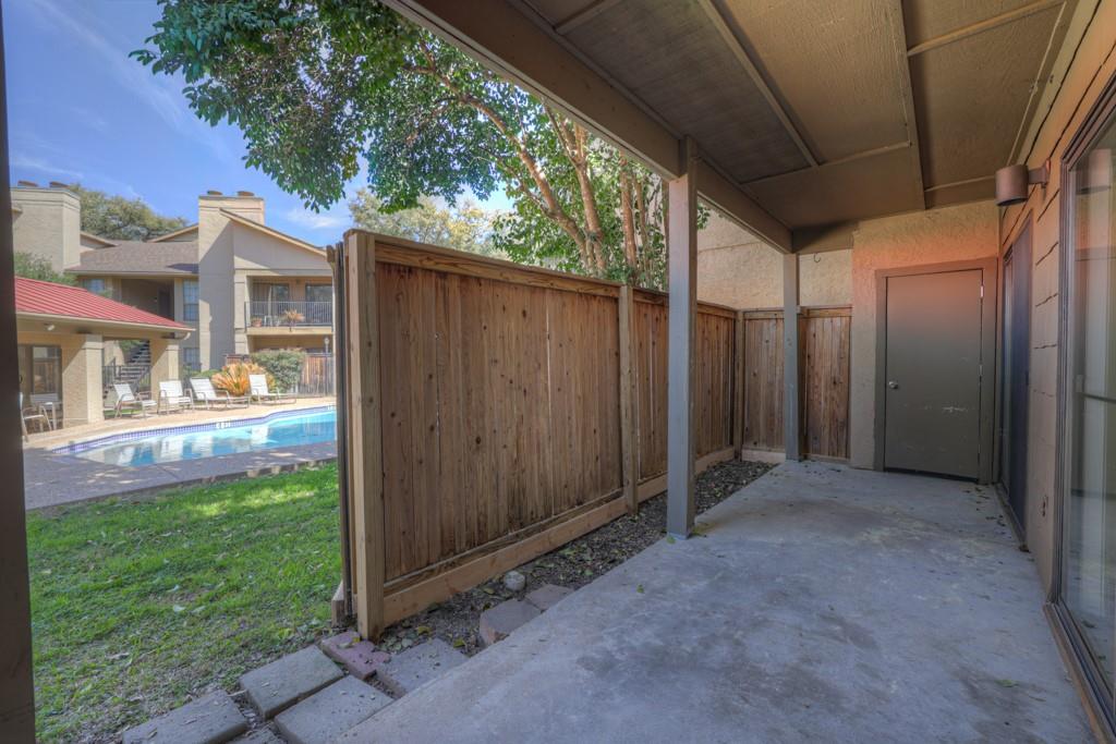 1202 Thorpe Ln #701 Property Photo 27