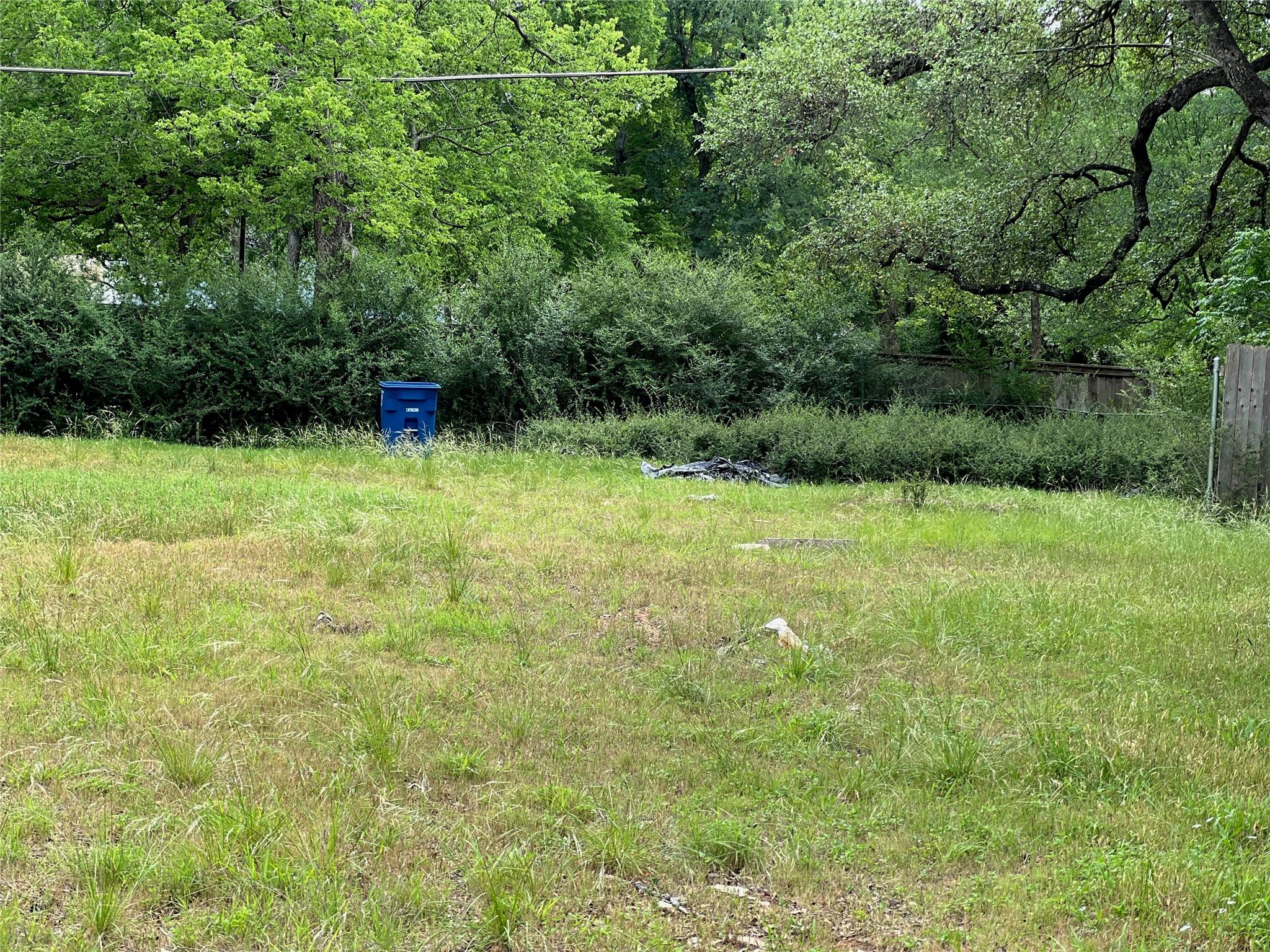 12001 N Commonwealth Way Property Photo