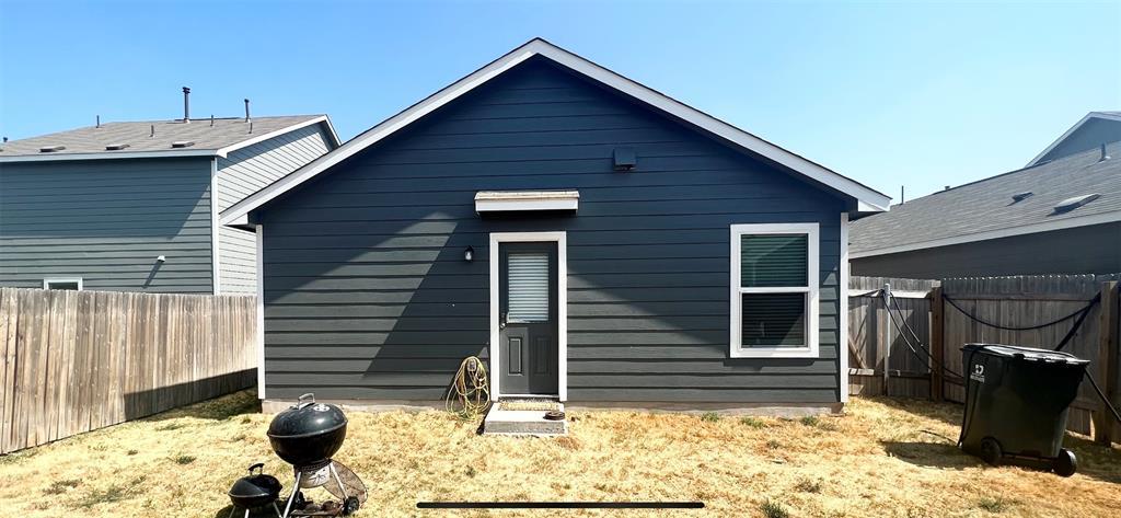 305 Mica Trl Property Photo 11