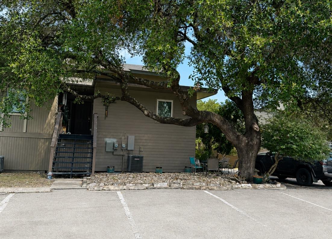 515 Demarett Dr #17 Property Photo 6
