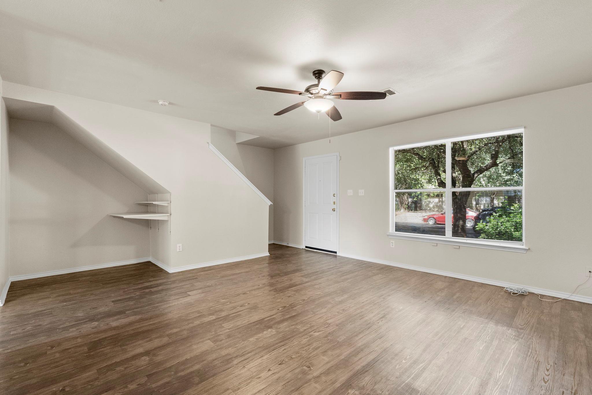 10643 Marshitahs Way Property Photo 7