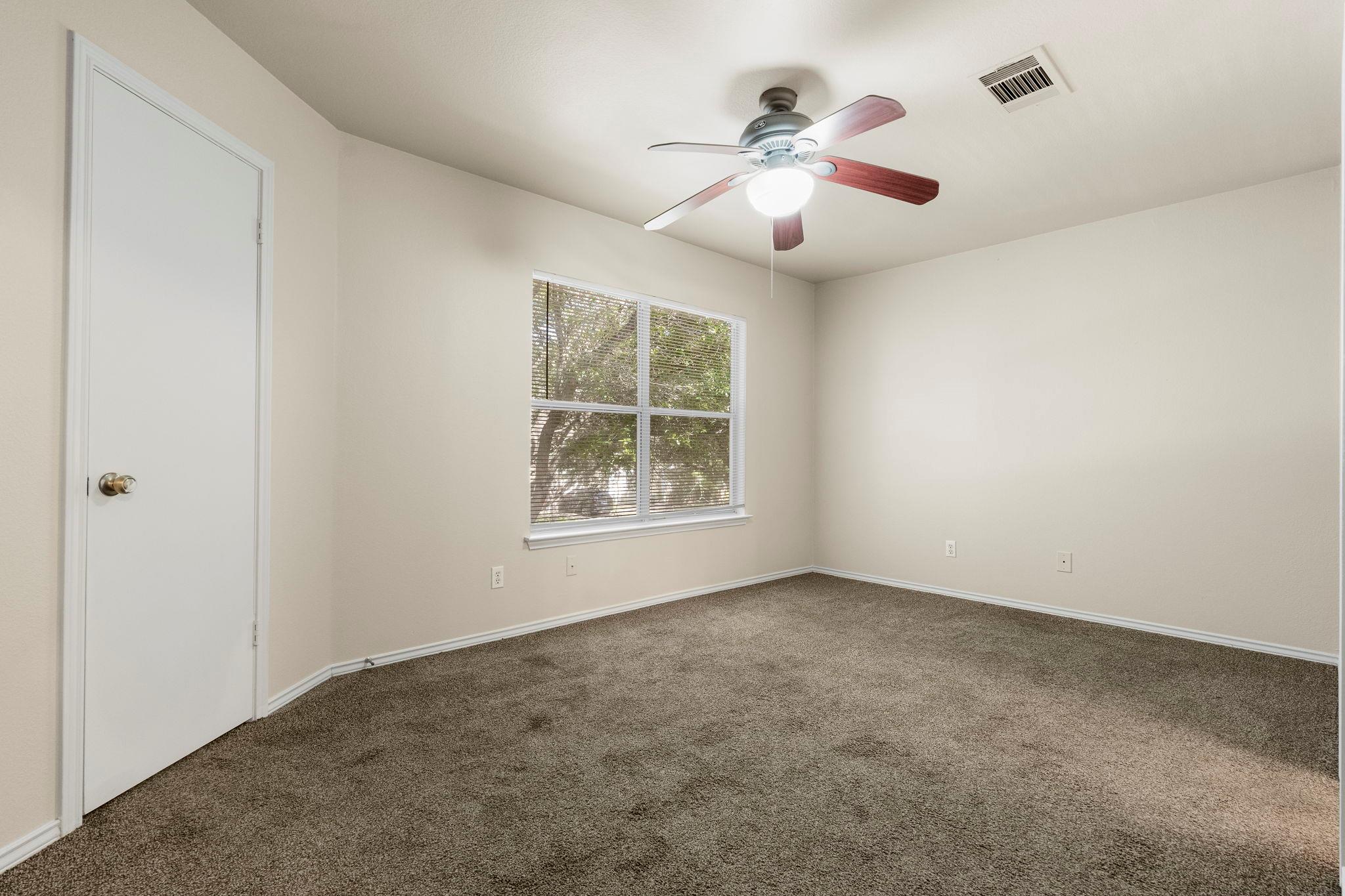 10643 Marshitahs Way Property Photo 15
