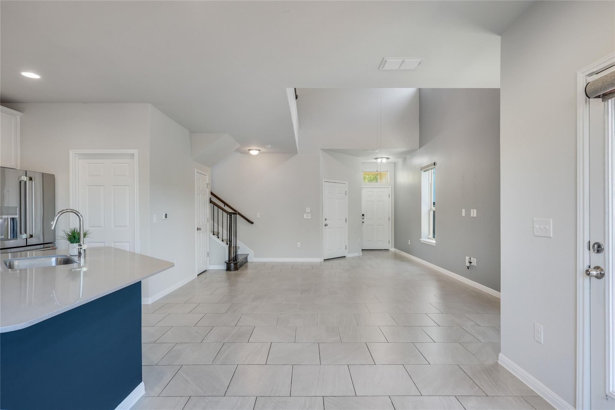 913 Boatswain Way Property Photo 17
