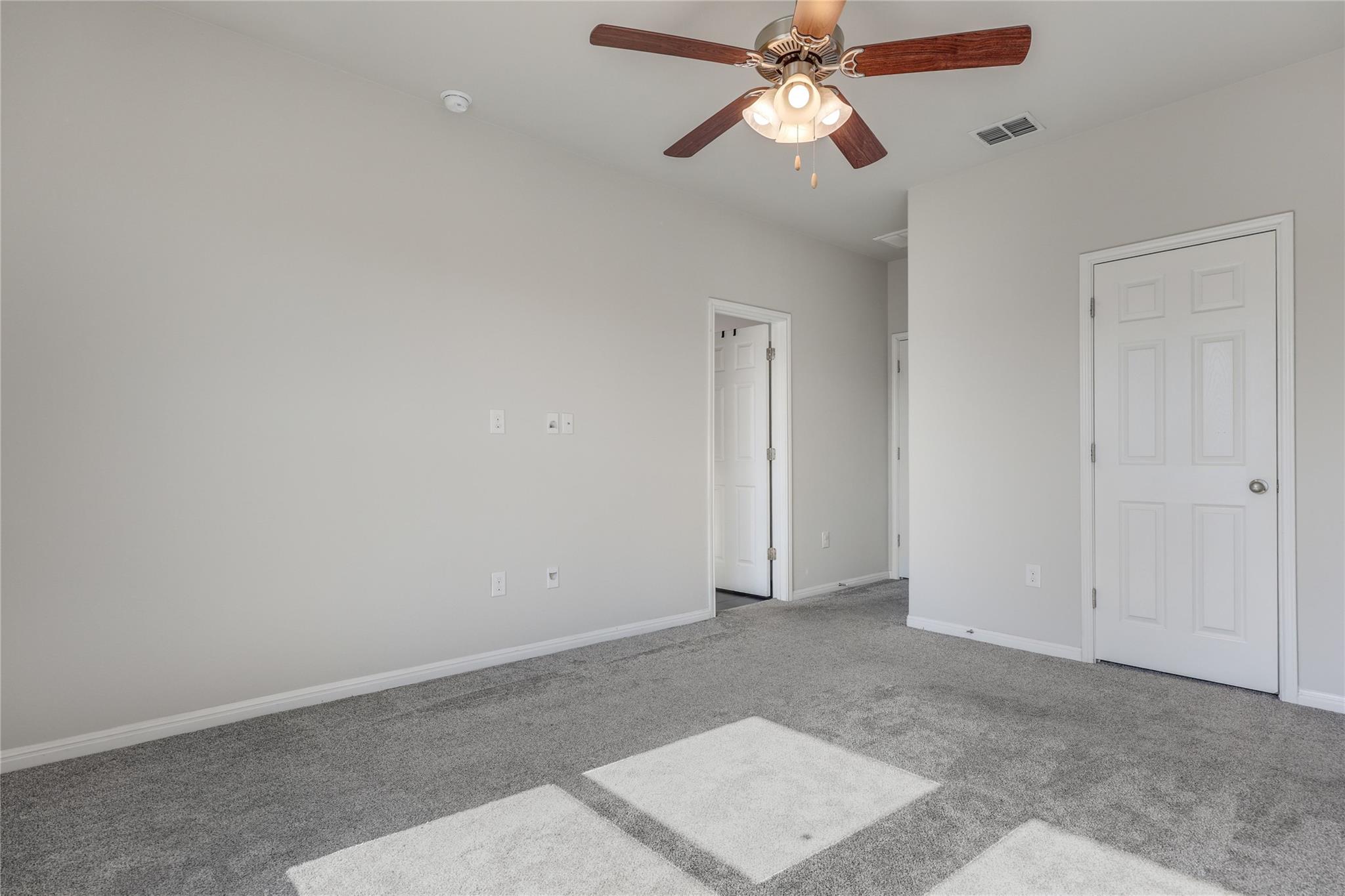 913 Boatswain Way Property Photo 19