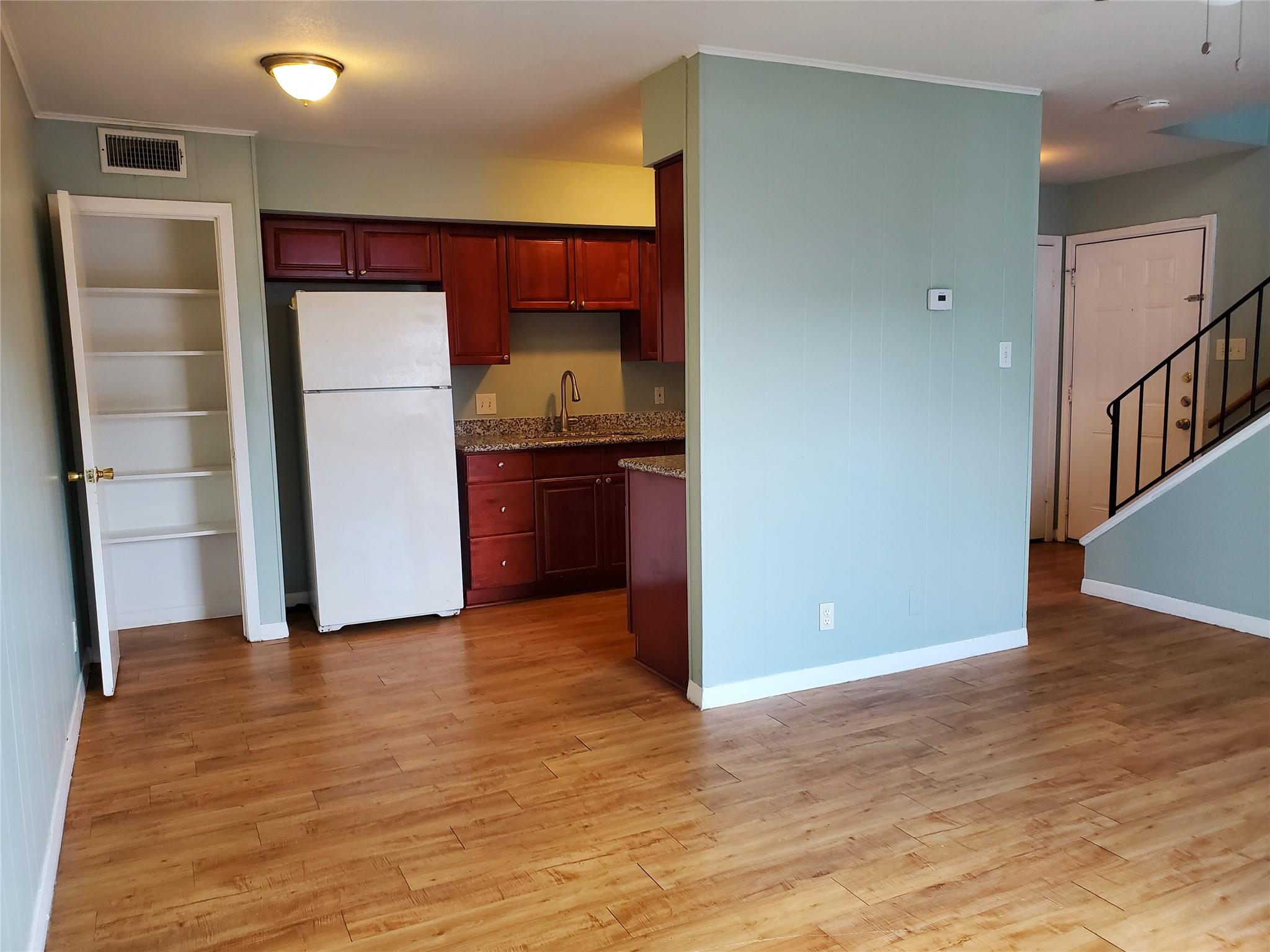 2206 Mission Hill Cir Property Photo