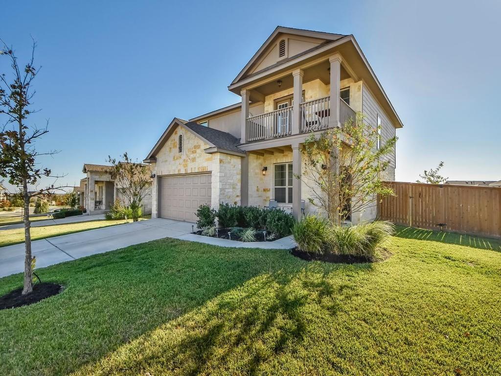 1100 April Meadows Loop Property Photo 1