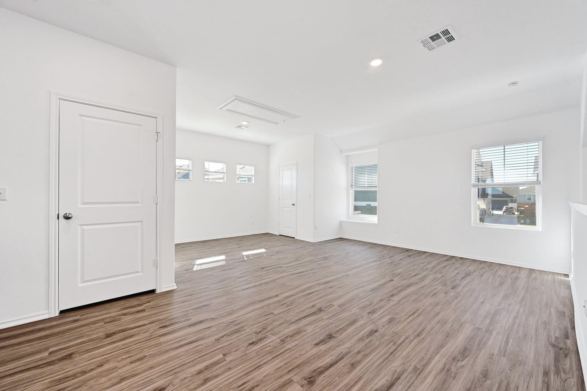 139 Rioja None #garage Apartment Property Photo 3