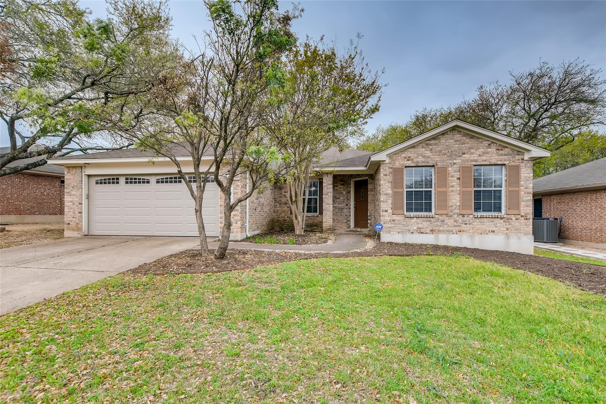 1504 Julianas Way Property Photo 1