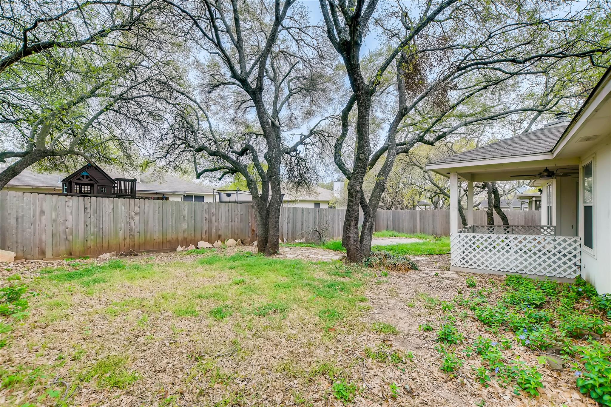 1504 Julianas Way Property Photo 17