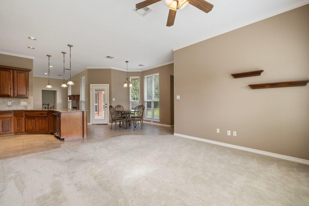 100 Davis Ct Property Photo 22