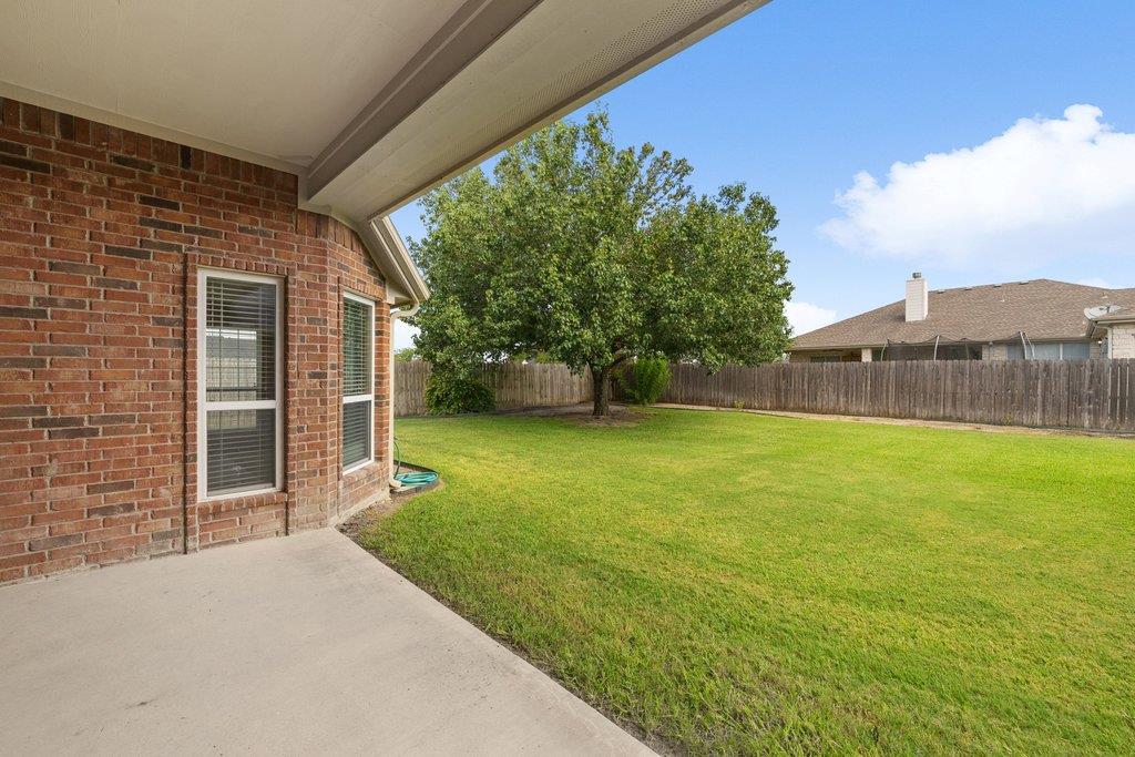 100 Davis Ct Property Photo 39
