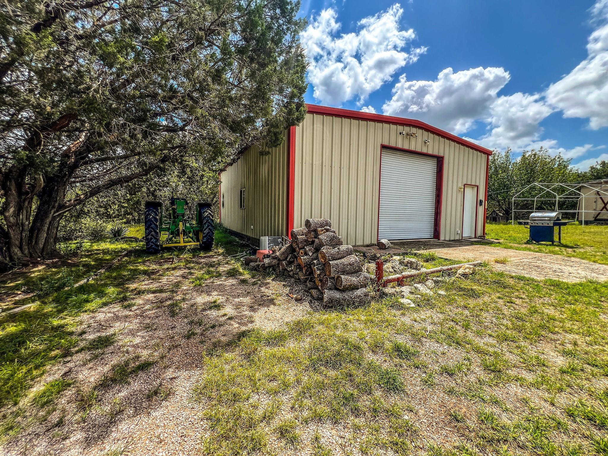 1220 County Road 225 Property Photo 12