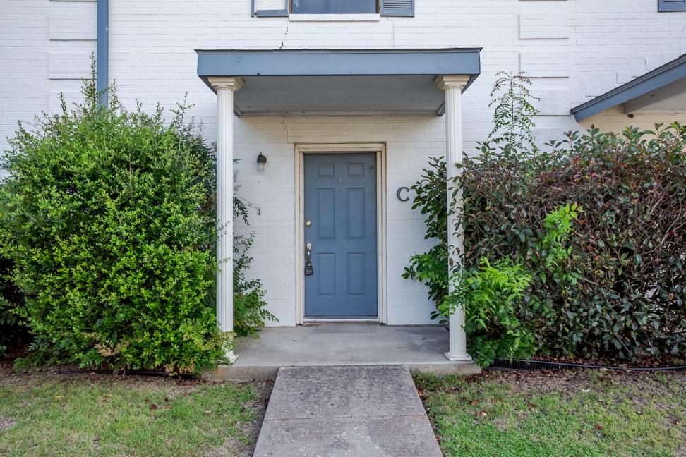 1602 Mill St #c Property Photo 2