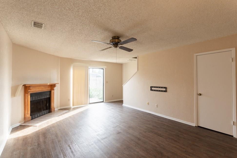 1602 Mill St #c Property Photo 7