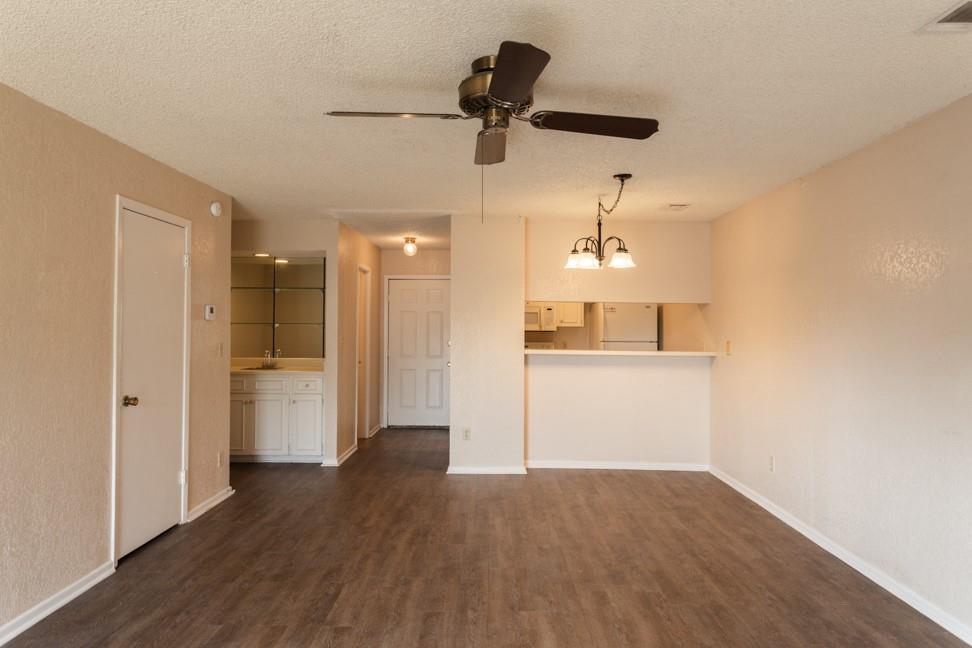 1602 Mill St #c Property Photo 9