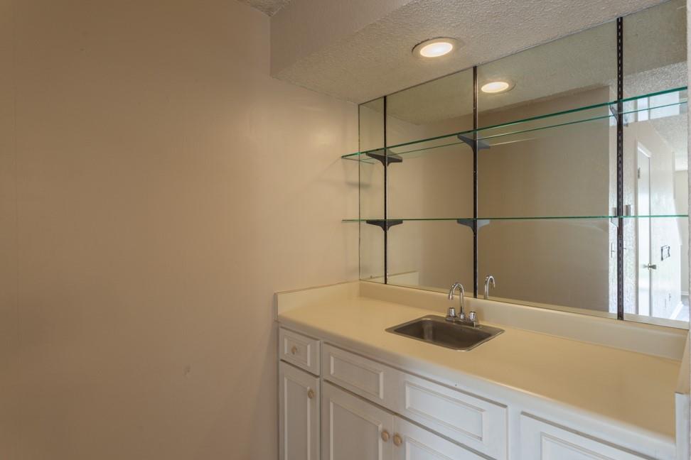 1602 Mill St #c Property Photo 11