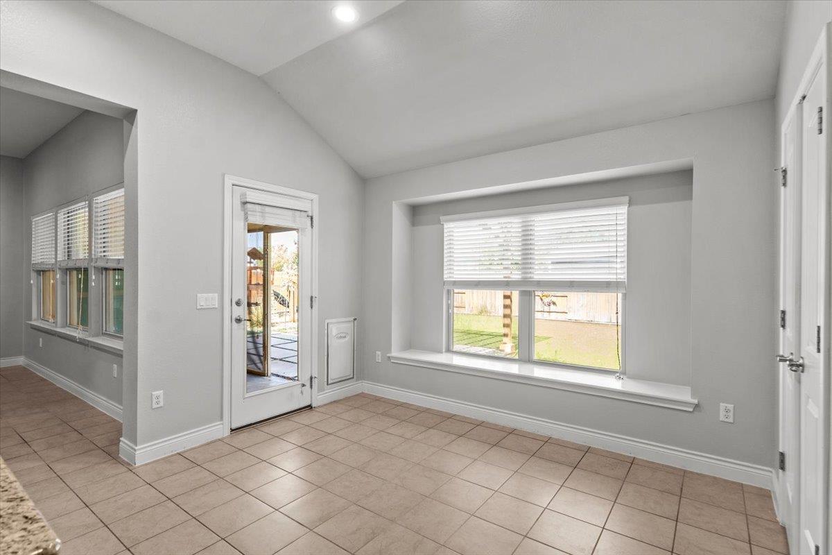 7212 Garnet Mill Ln Property Photo 13
