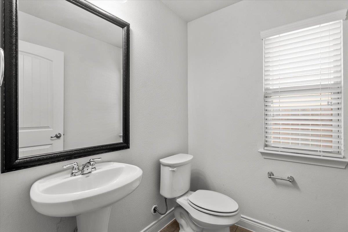 7212 Garnet Mill Ln Property Photo 26