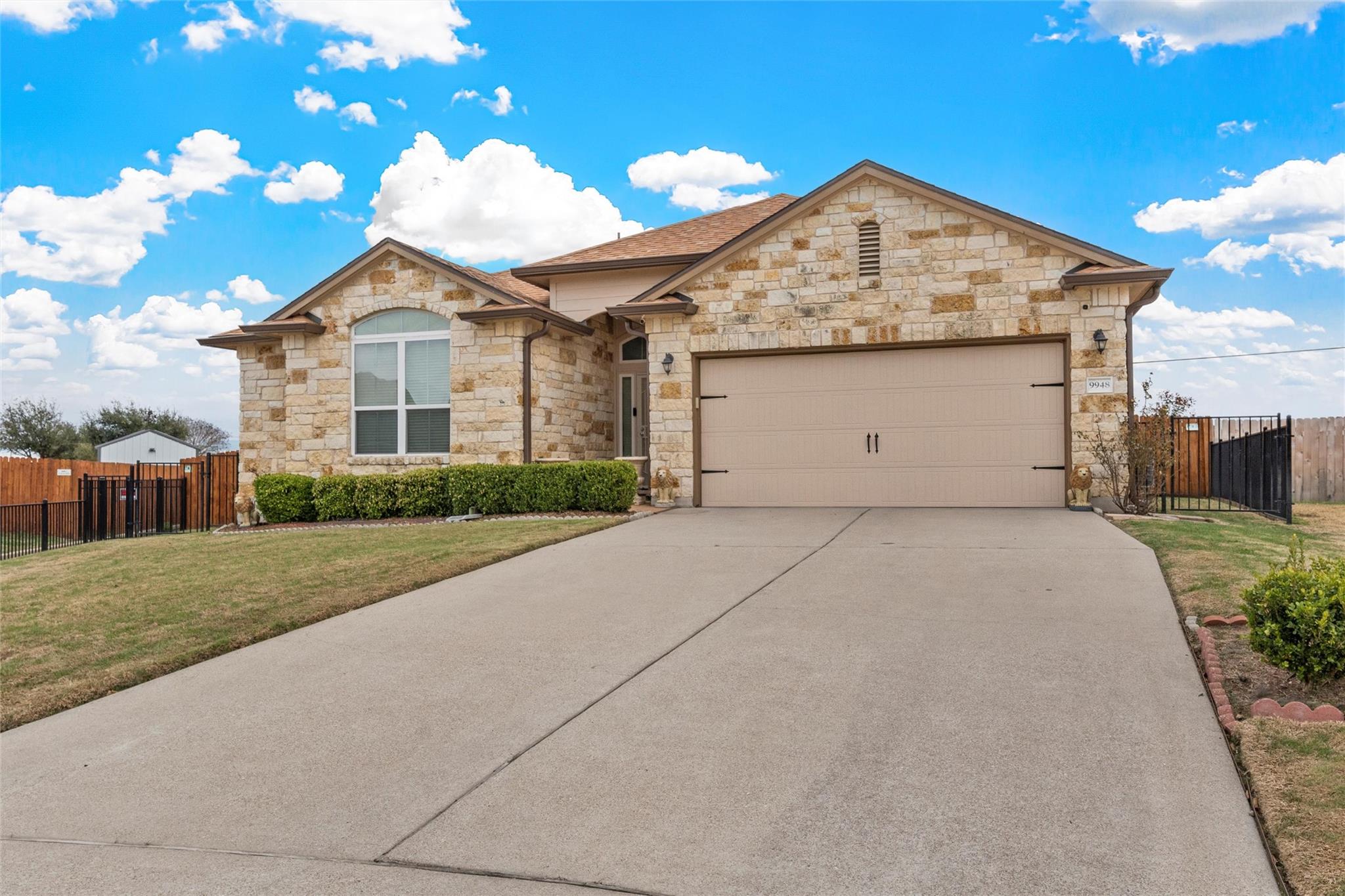 9948 Desperado Dr Property Photo