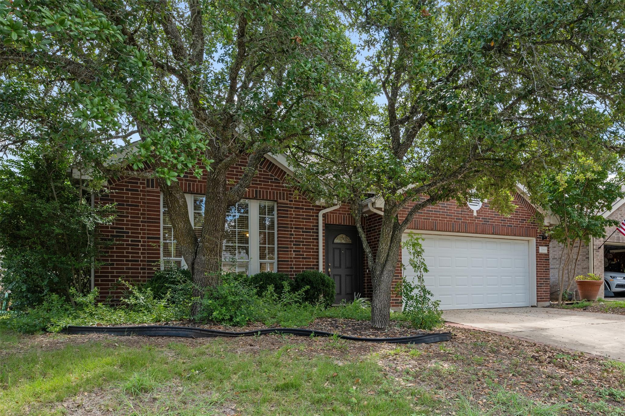 11619 Sonoma Dr Property Photo 3