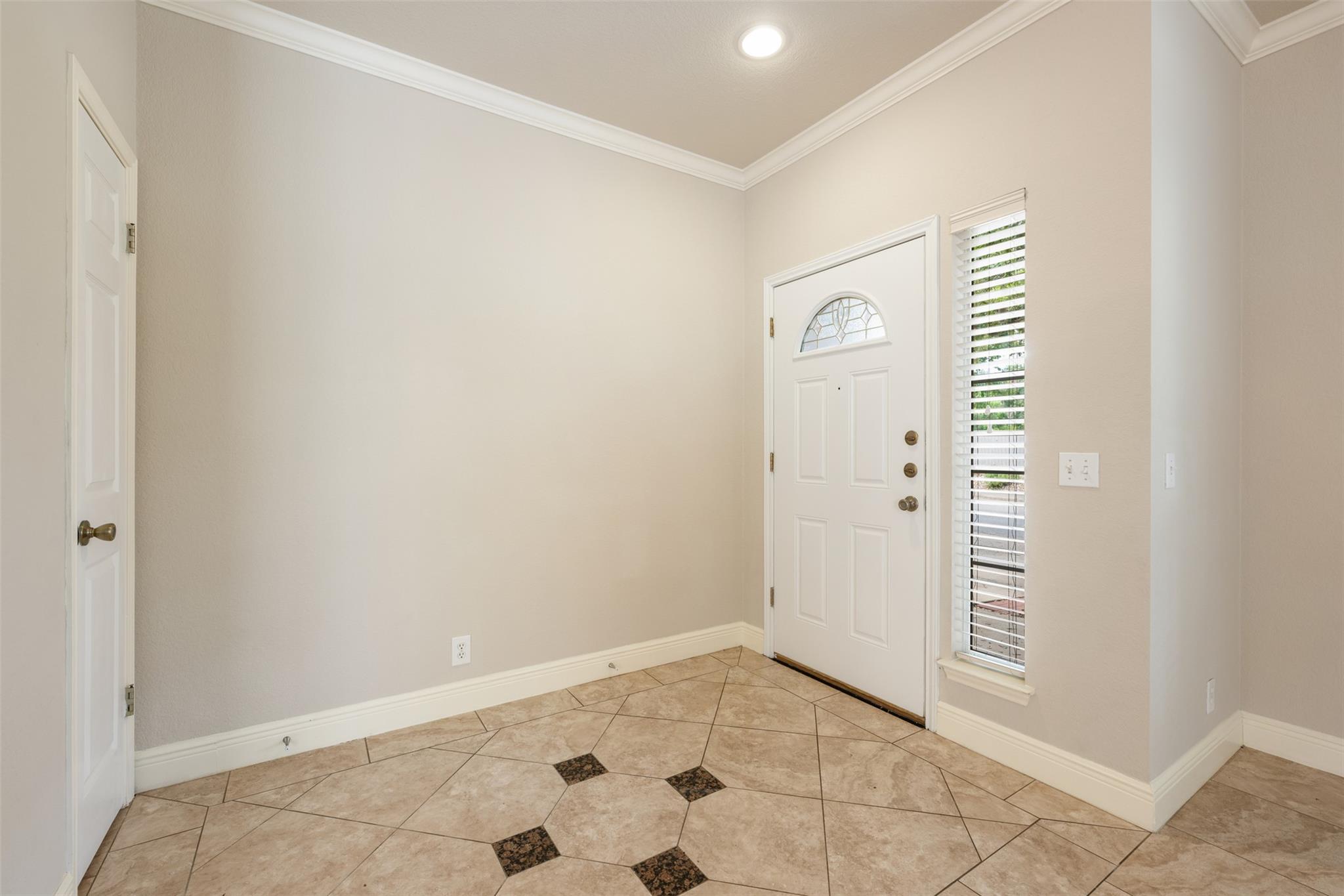 11619 Sonoma Dr Property Photo 4