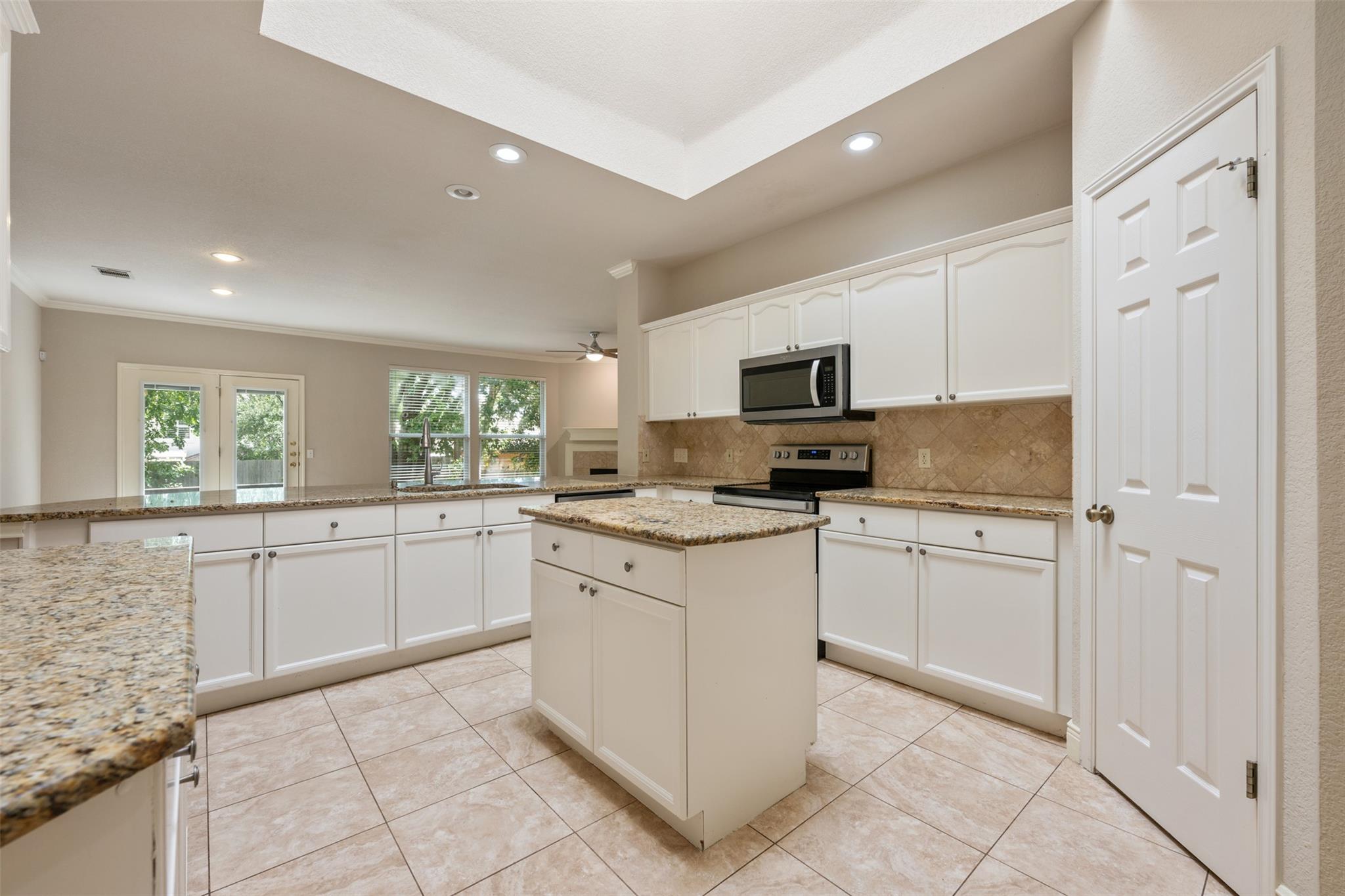 11619 Sonoma Dr Property Photo 15