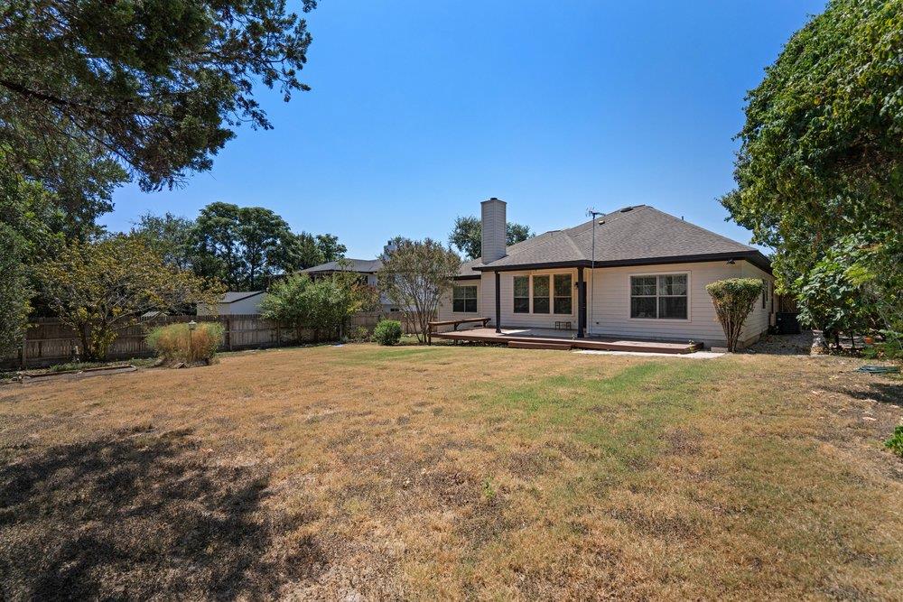 15204 Falcon Dr Property Photo 3