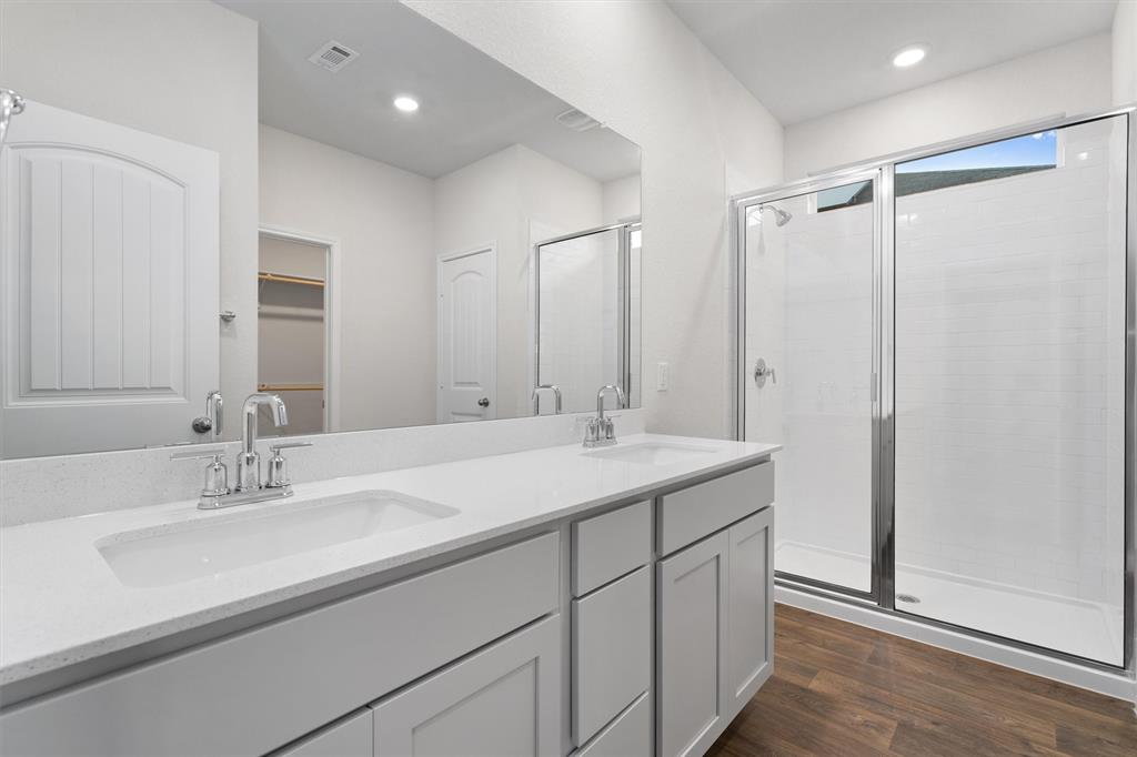221 Charles Trl Property Photo 14