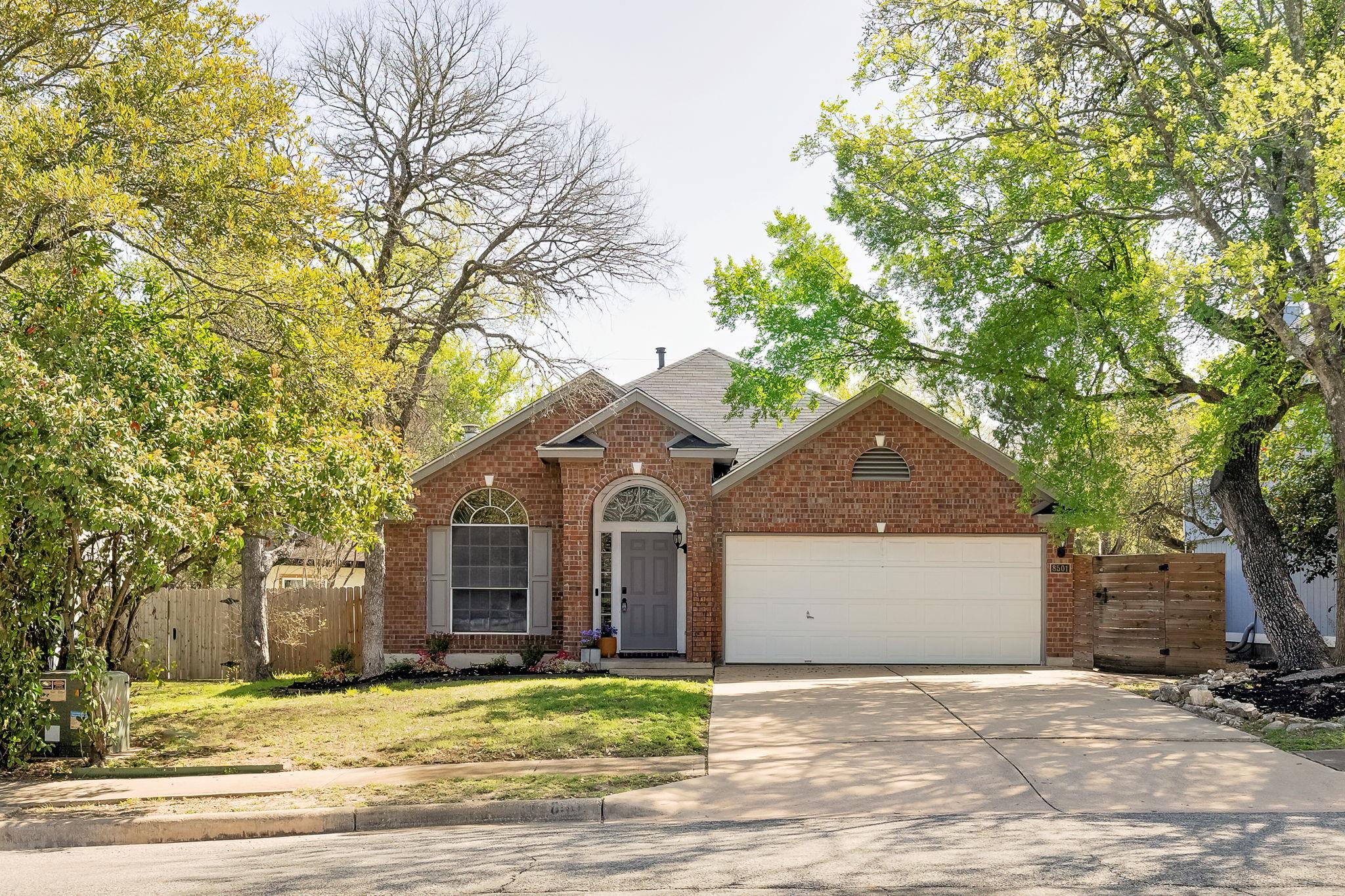 Akins Real Estate Listings Main Image