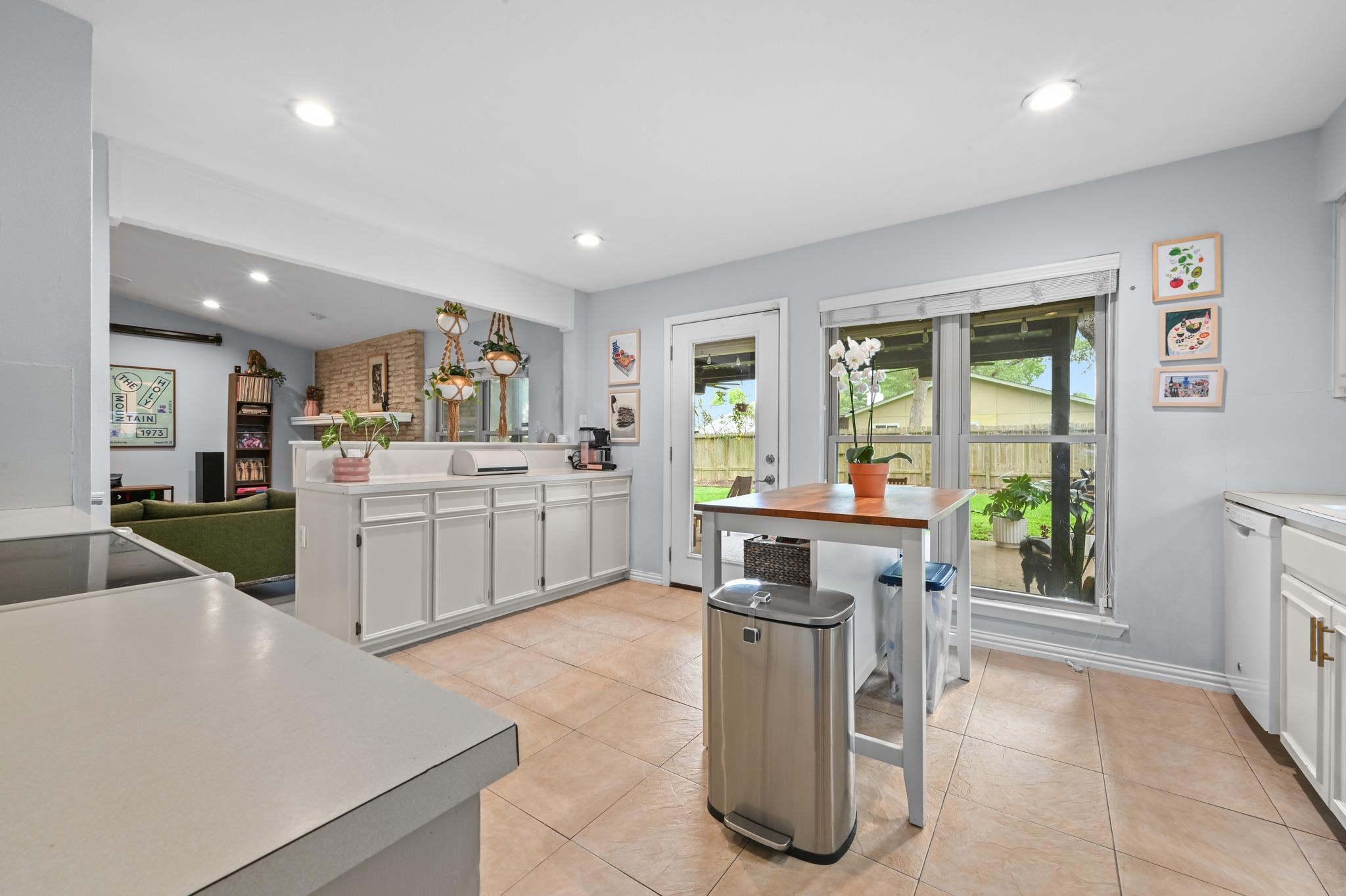 2509 Redleaf Ln #a Property Photo 8