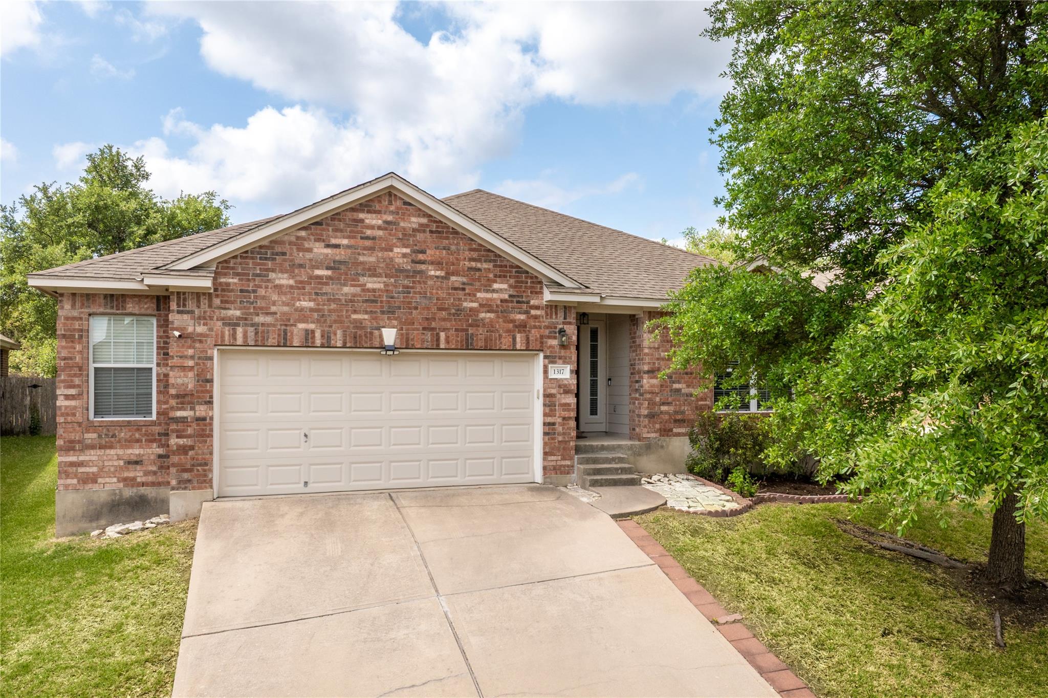 1317 Rimstone Dr Property Photo