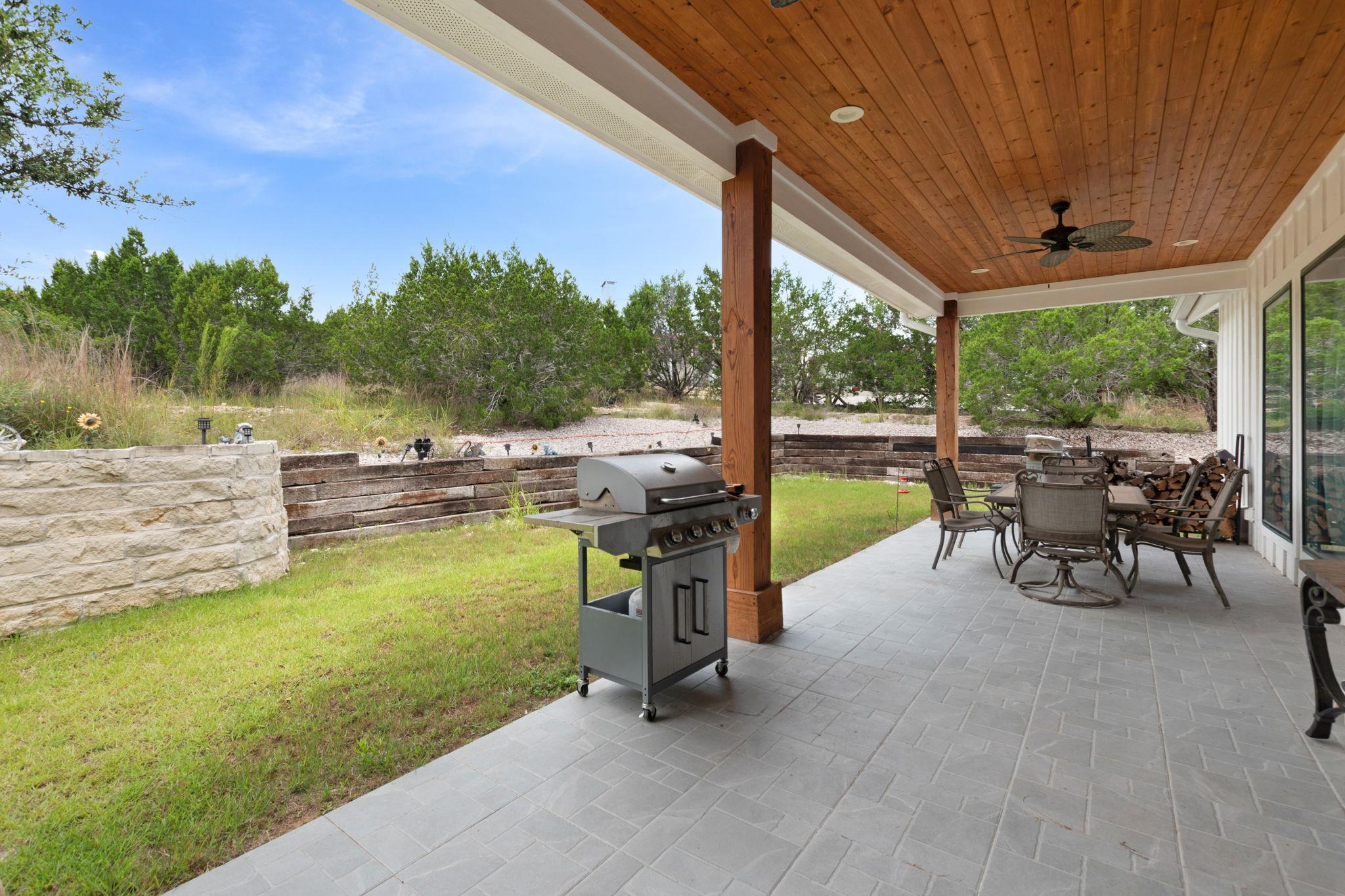 312 Ash Juniper Way Property Photo 8