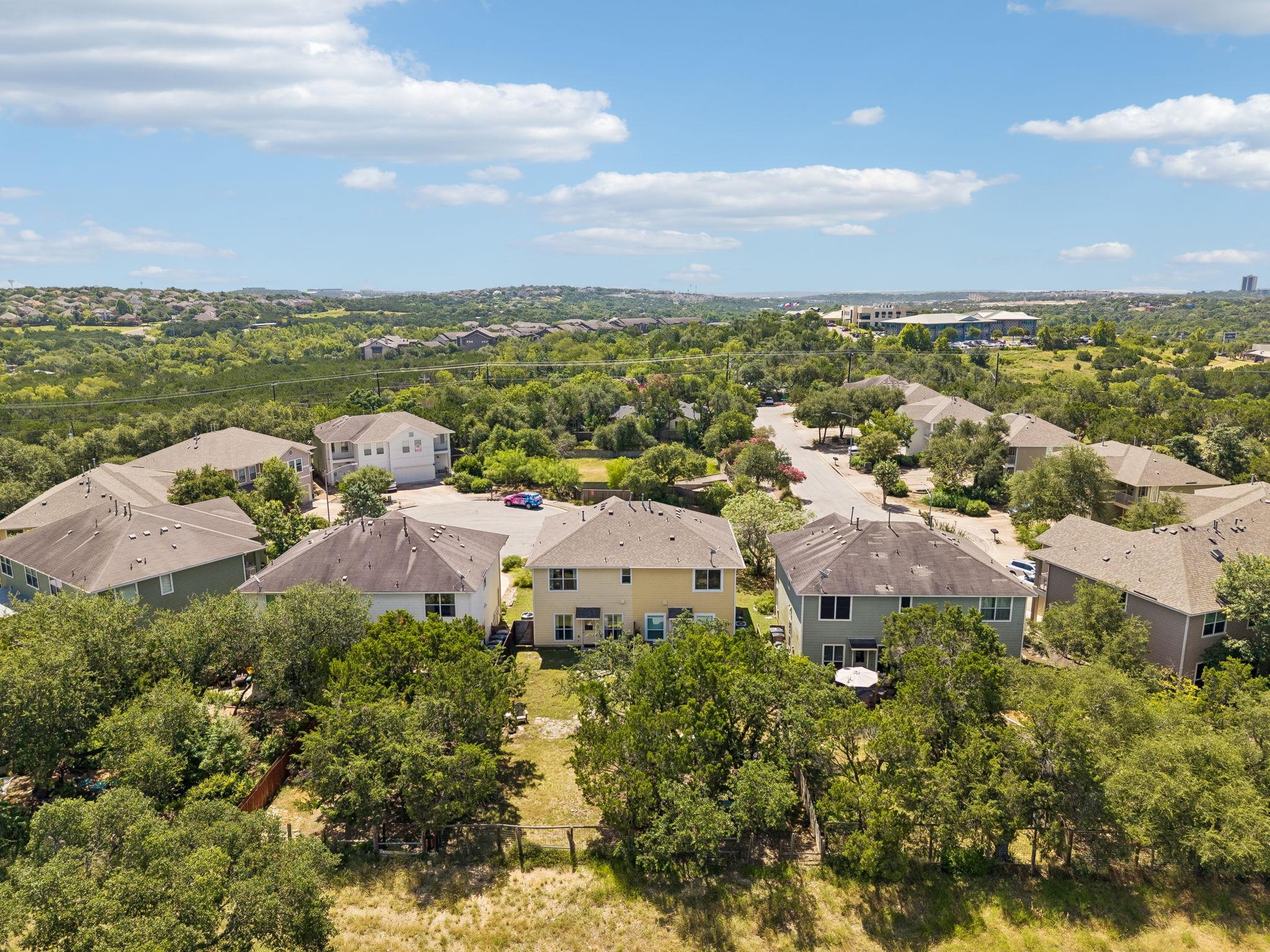 8909 Mountain Shadows Cv #b Property Photo 19