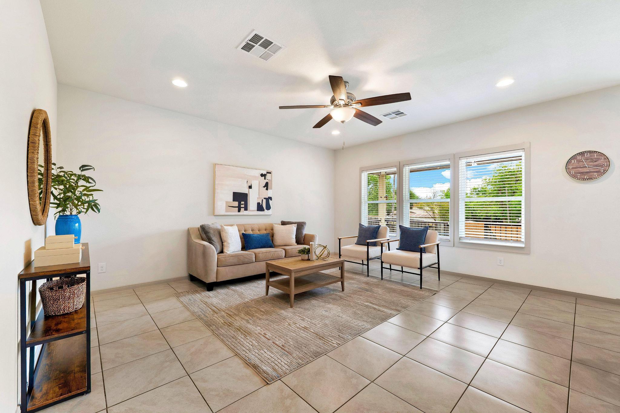 1116 La Conterra Blvd Property Photo 1