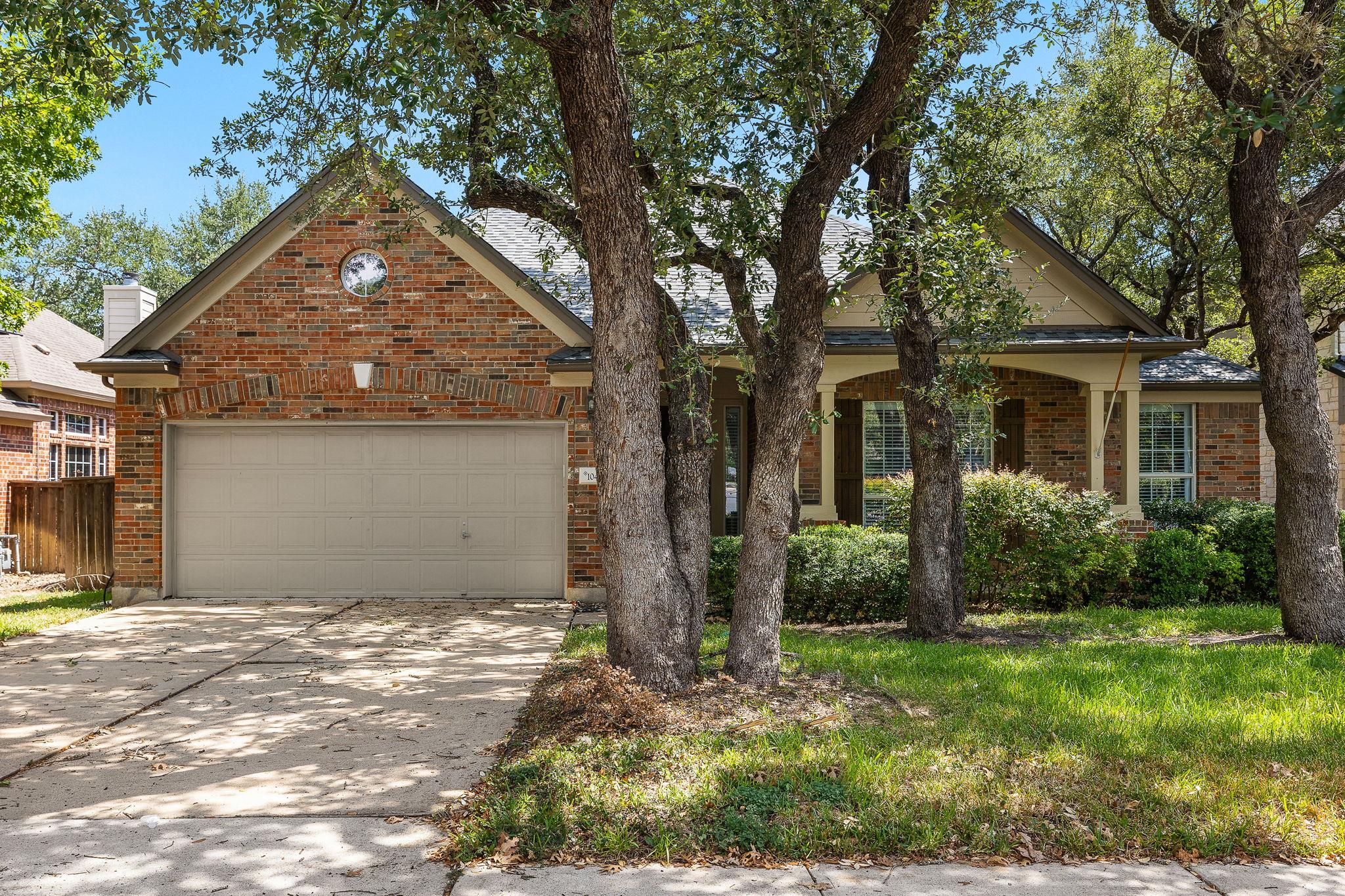 10421 Hansa Dr Property Photo 2