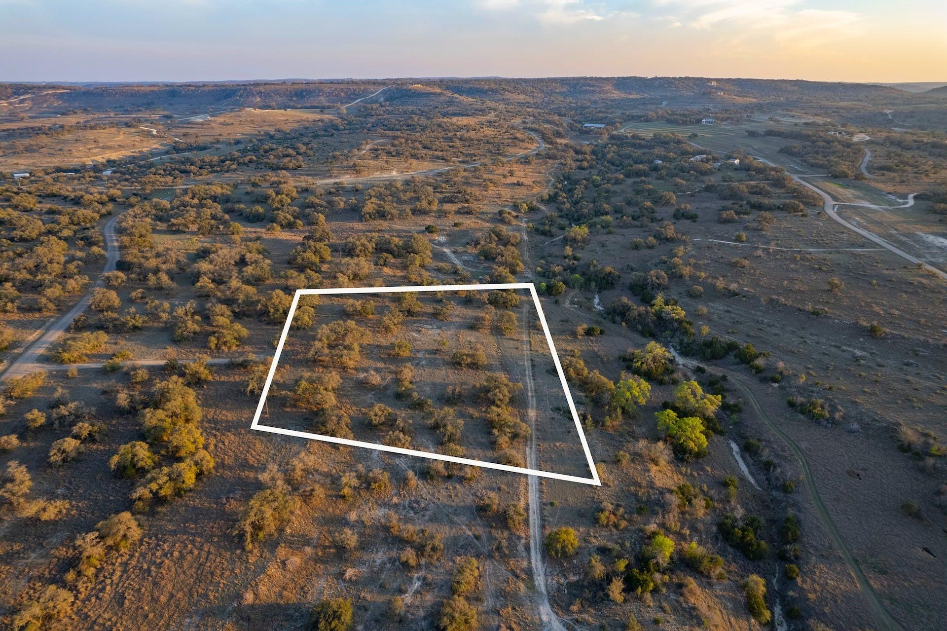 343 Cattle Creek Dr Property Photo 39