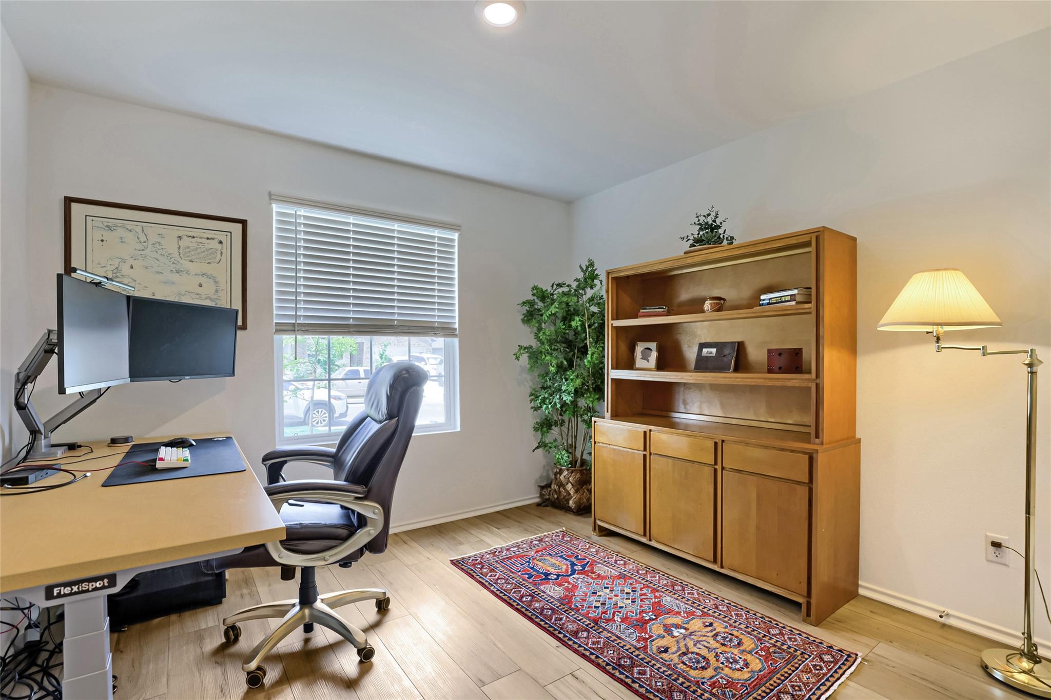 452 Perfect World Loop Property Photo 6