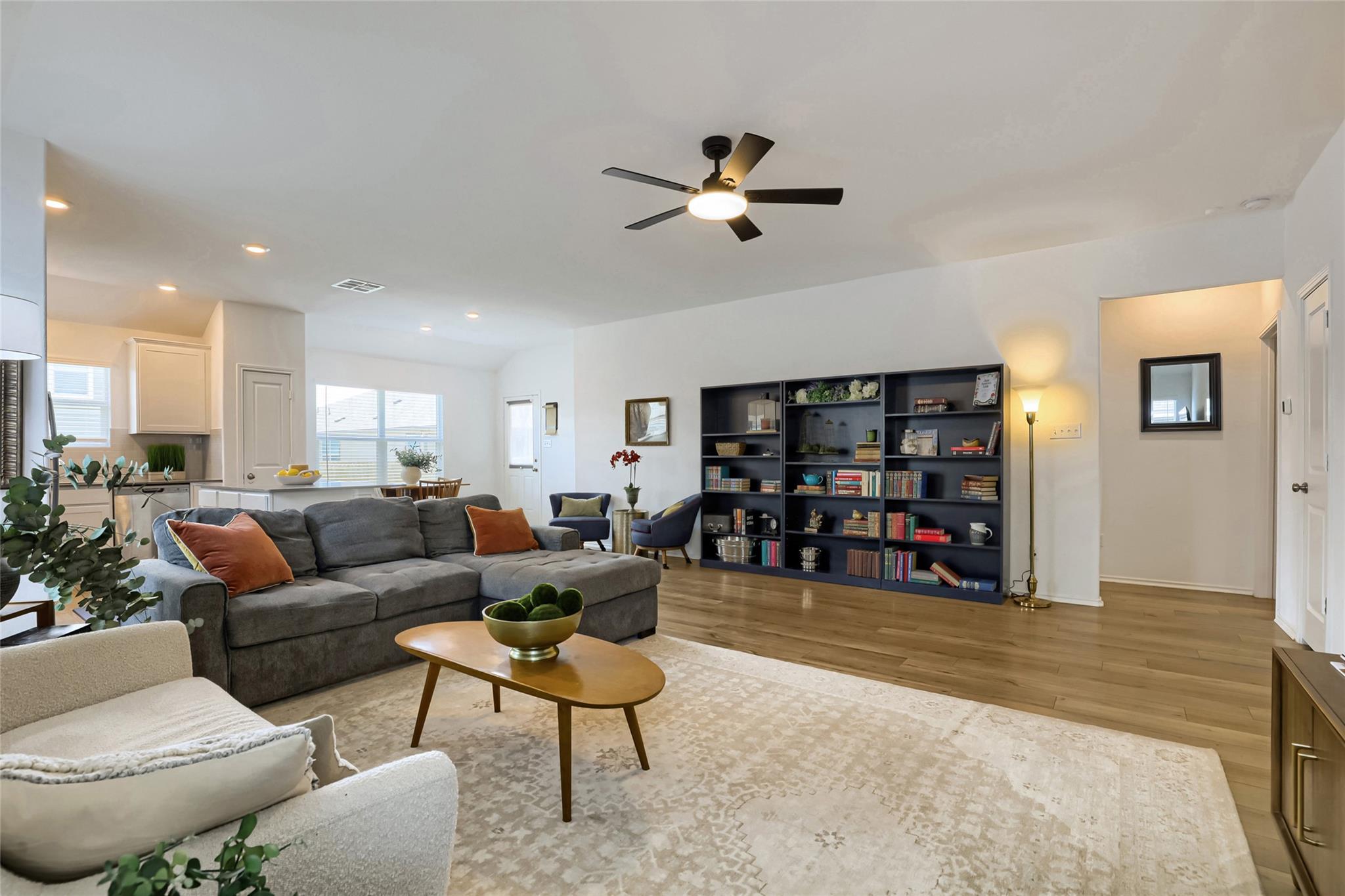452 Perfect World Loop Property Photo 15