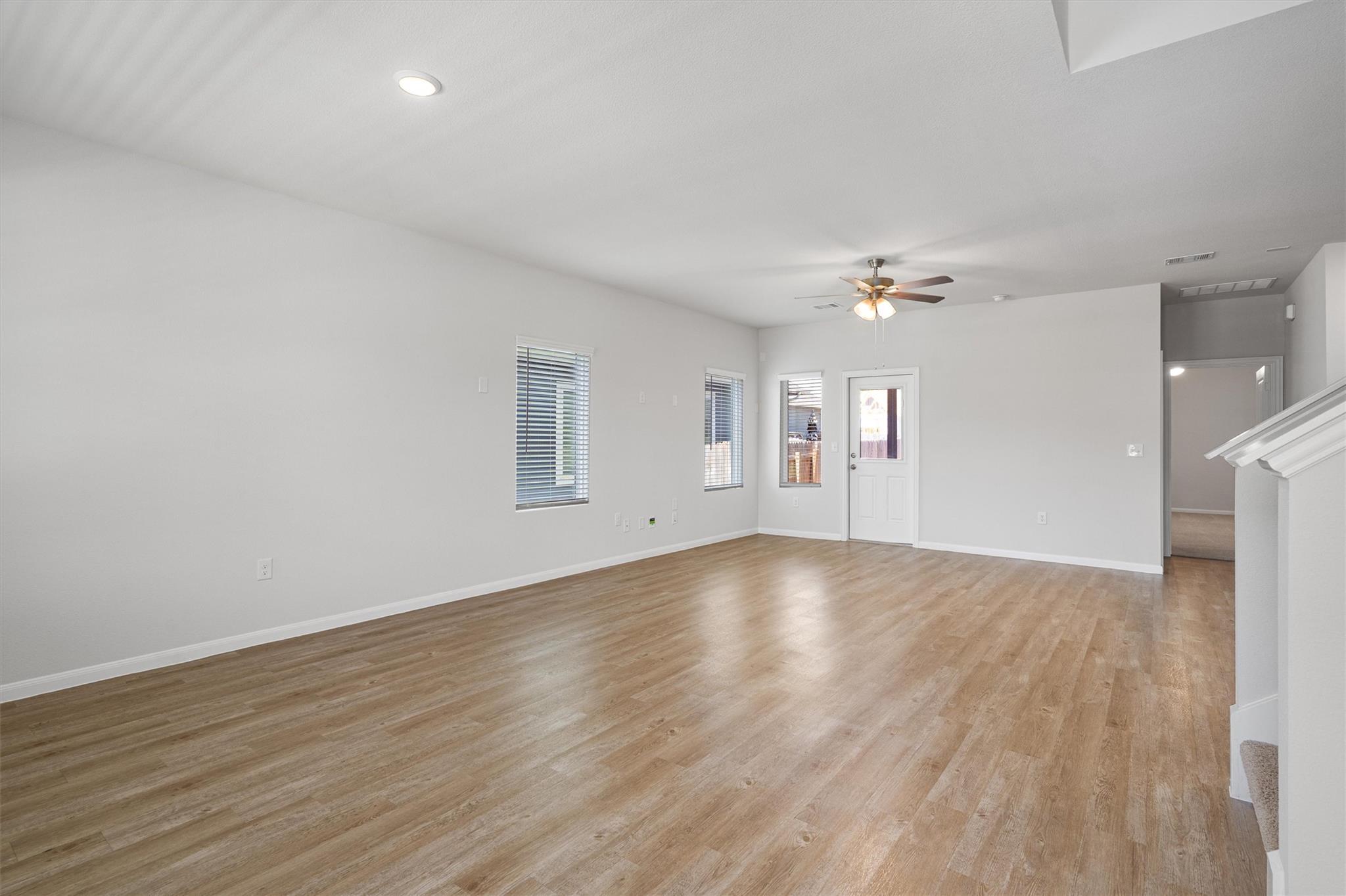 313 Timber Brook Dr Property Photo 8