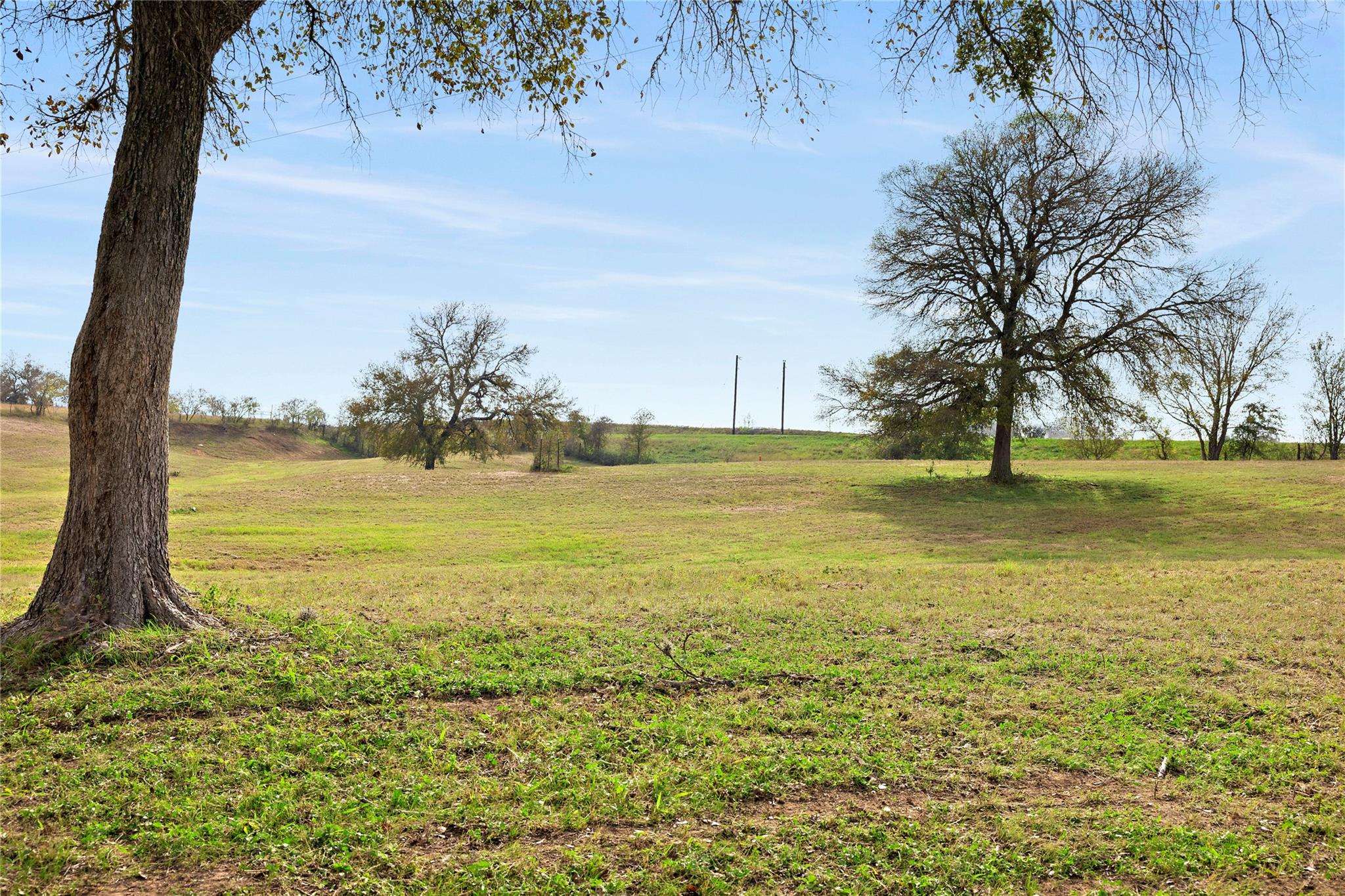 611 Fm 969 Property Photo 12