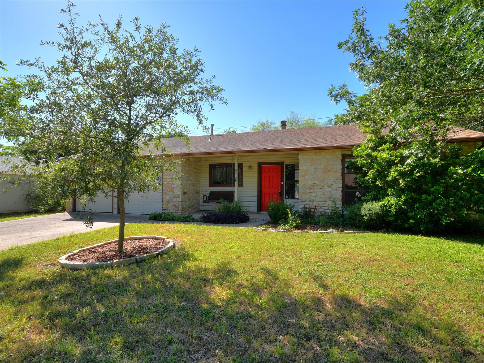 12812 Esplanade St Property Photo 3