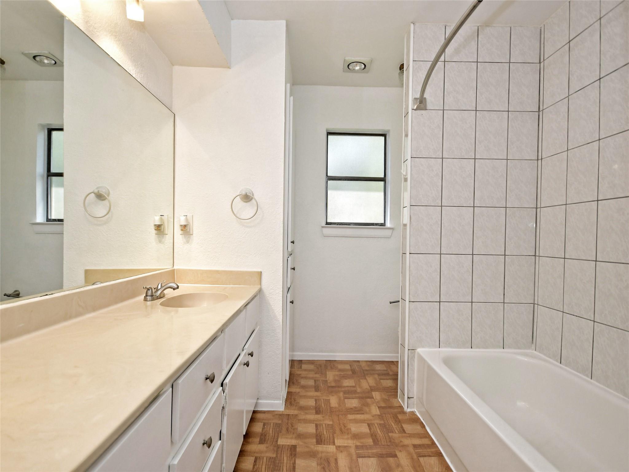 12812 Esplanade St Property Photo 18