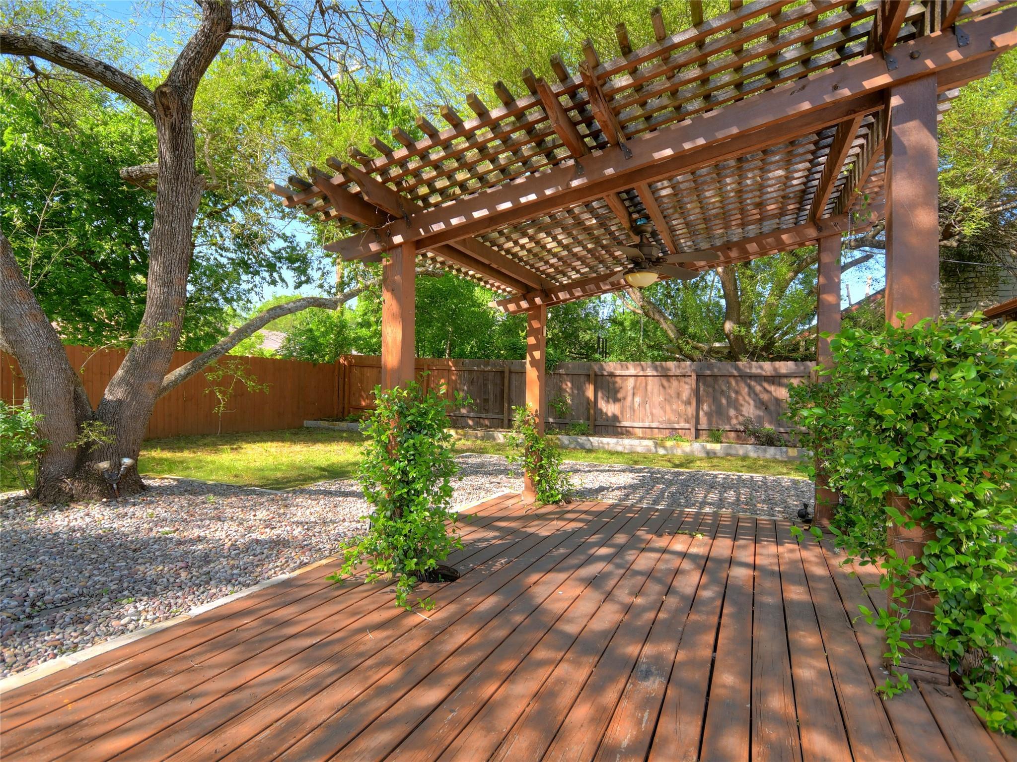 12812 Esplanade St Property Photo 24
