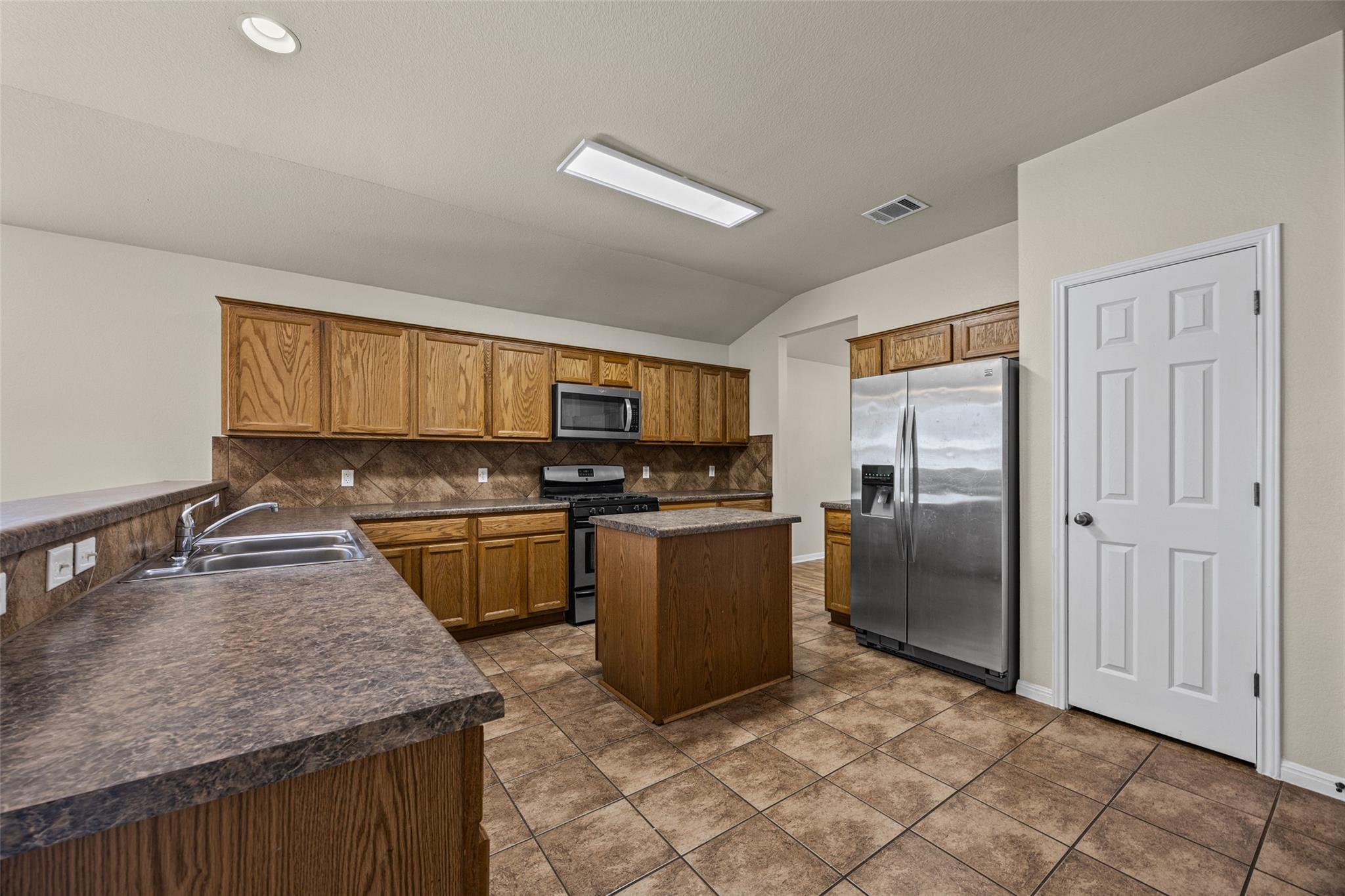 11612 Timber Heights Dr Property Photo 10