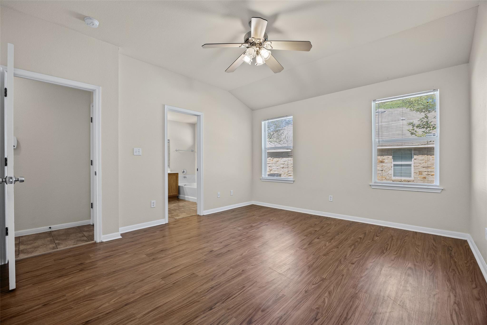 11612 Timber Heights Dr Property Photo 20